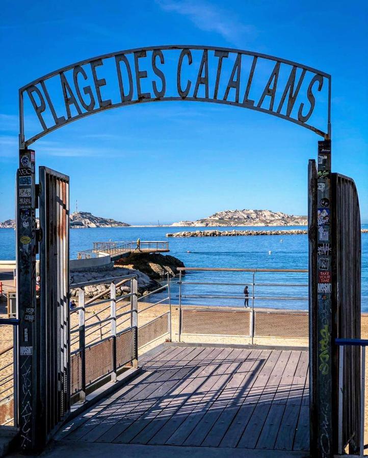 Studio Coin Nuit, Entre Plage Et Centre マルセイユ エクステリア 写真